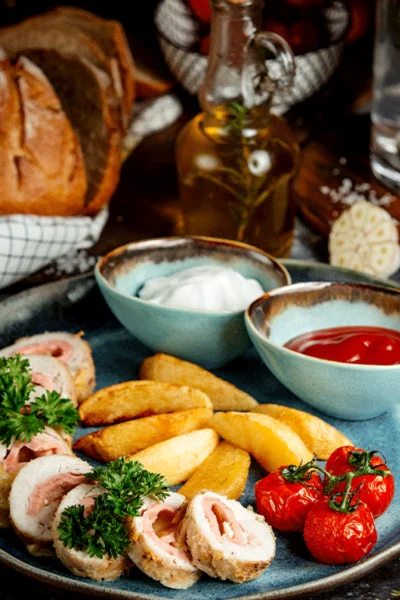 Elegant European dishes prepared for party events in London